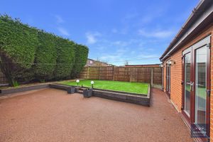 Photo 33- click for photo gallery